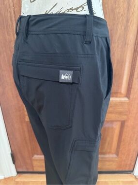 REI Black Cargo Pants with Utility Pocket and roll up--hiking